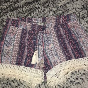 SHORTS WITH FRINGE DETAIL!
